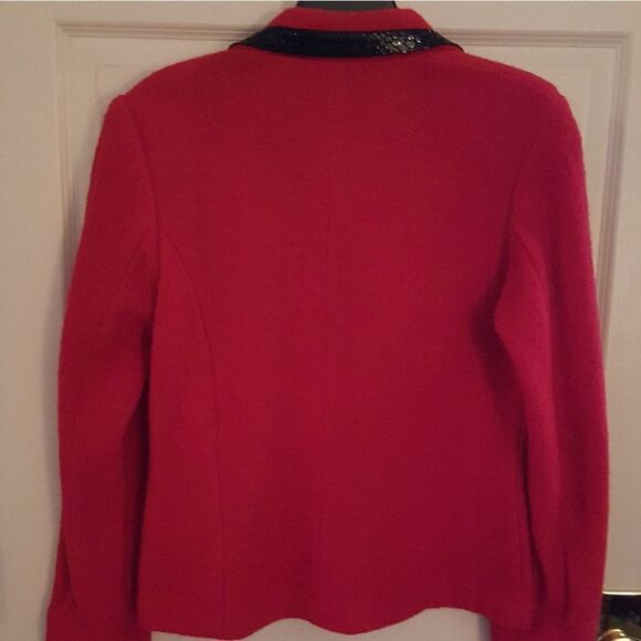 CHERRY RED MOHAIR BLAZER W/ LEATHER TRIM - Picture 3 of 4